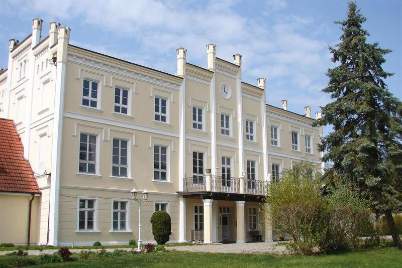 Knorrendorf Gemuetliche Ferienwohnung Fuer 6 Personen Im Schloss Kastorf מראה חיצוני תמונה